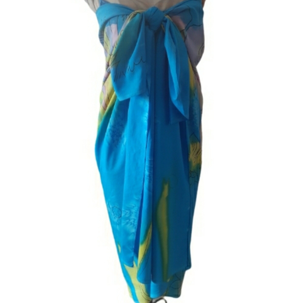 ⭐️Host Pick⭐️ Sarong Beach Bathing Suit Cover-Up - Picture 2 of 5